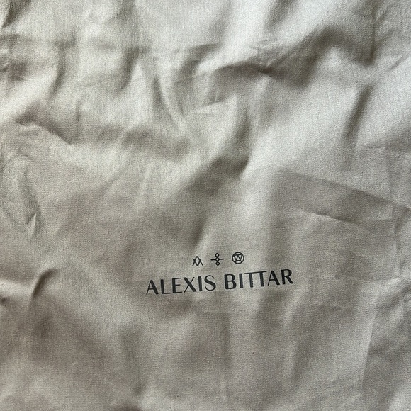 Alexis Bittar saddle bag 🎀 - Picture 5 of 5